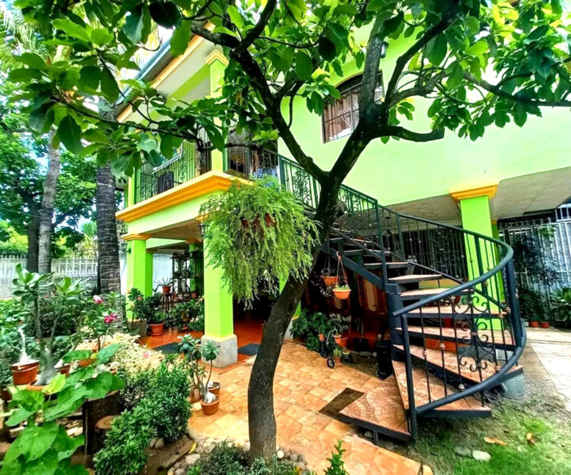 Hostal San Antonio León Екстериор снимка